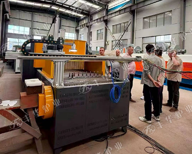 历时7个月，经过设计，生产，调试，验收，包装，发货等一系列严格流程，两台球笼自动回火炉顺利发运俄罗斯汽车制造商